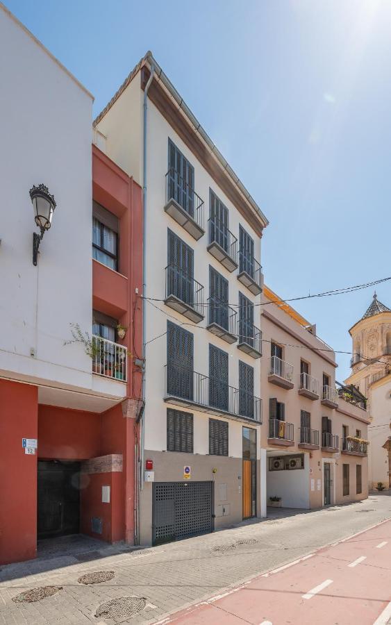 Dona Elvira Parras Apartment Malaga Exterior photo